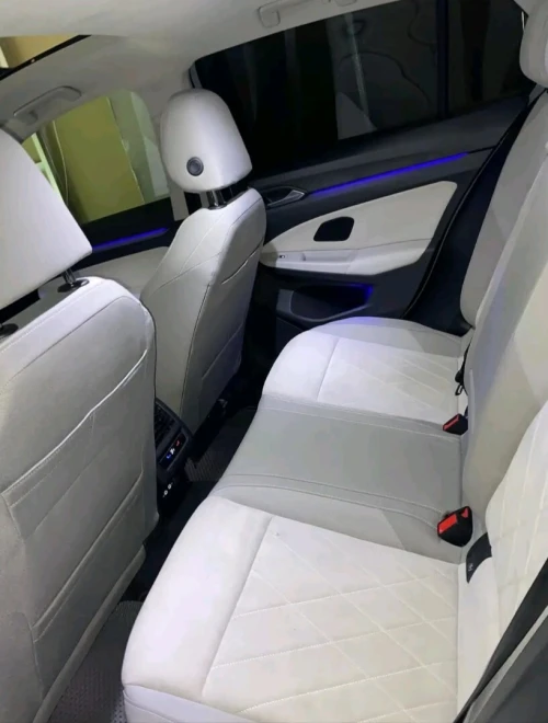 Volkswagen Golf 8 2023 Style