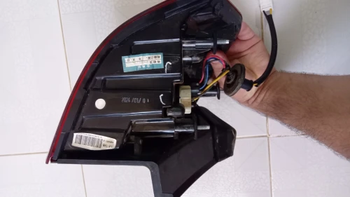Feu arriere droit geely gx3 pro
