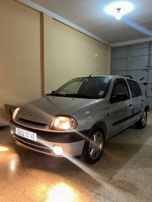 Renault Clio 2 2001 Alize