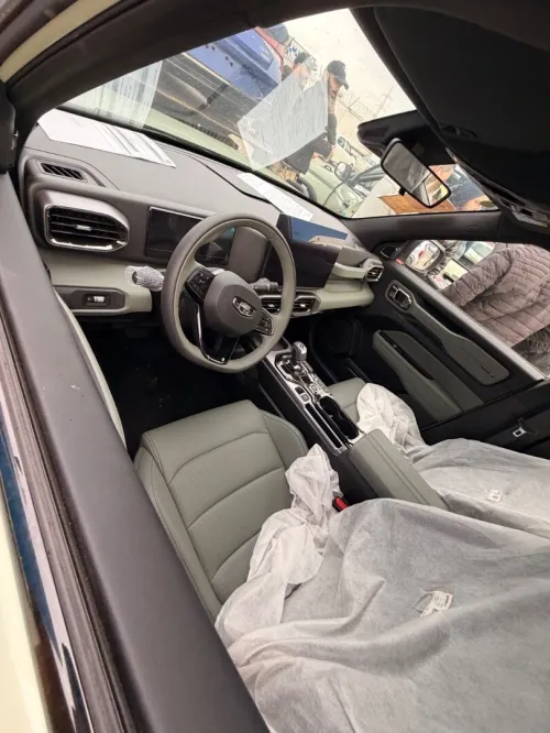 Geely Coboy 2026 Full option