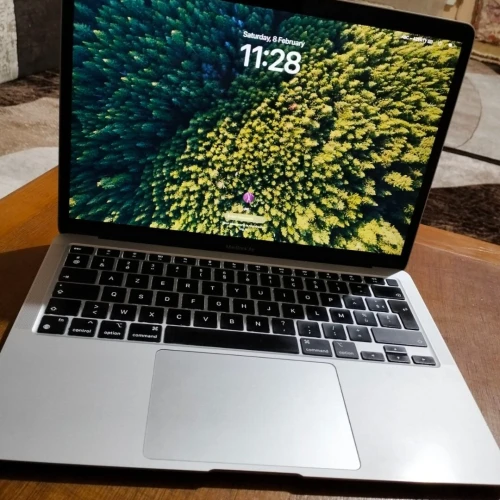 MacBook air M1 2020