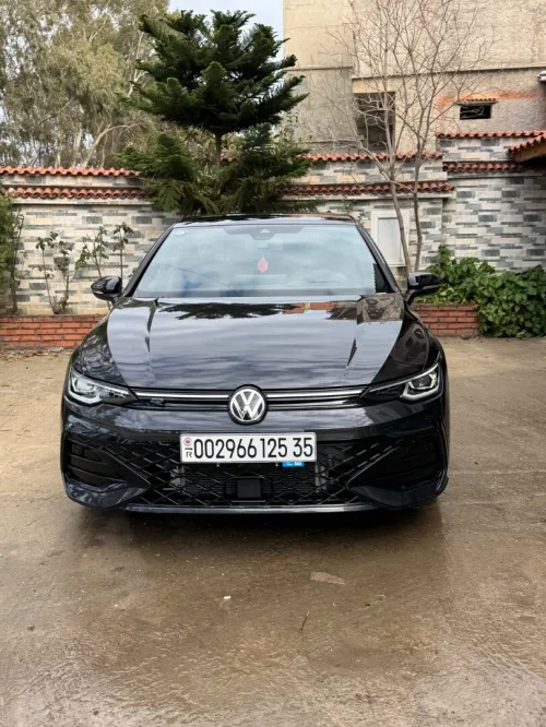 Volkswagen Golf 8 2025 R