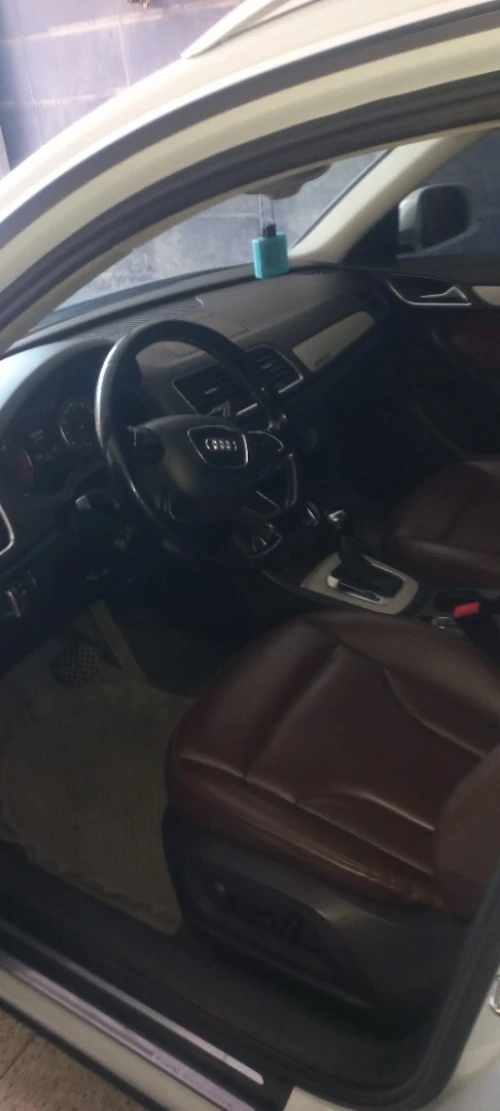 Audi Q3 2014 Q3