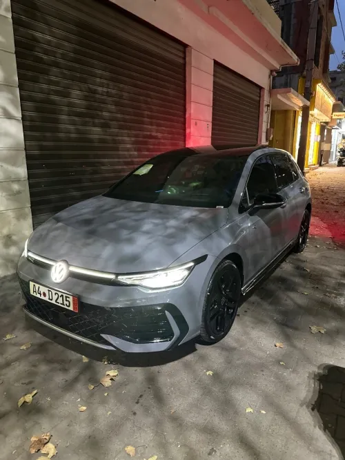 Volkswagen Golf 8 2025 R-Line