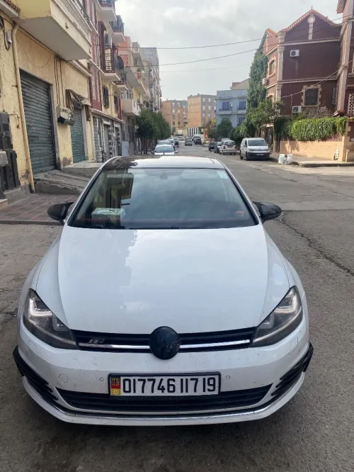 Volkswagen Golf 7 2017 La carat plus+ kit Rline
