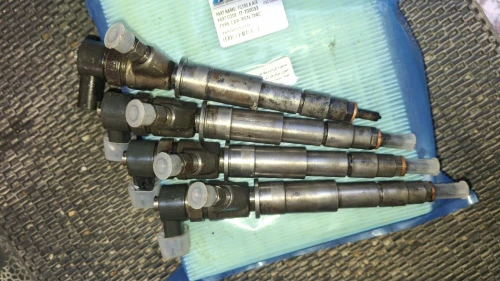 injecteur master 3 2.3 dci bonne état