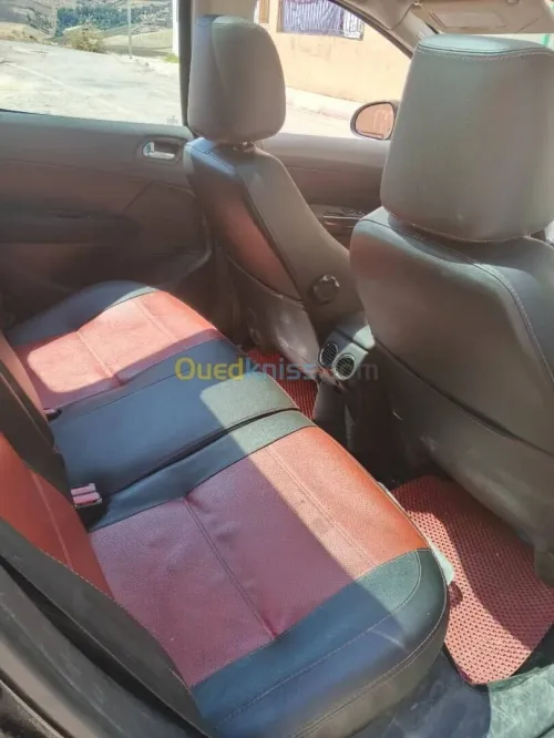 Peugeot 308 2013 La toute