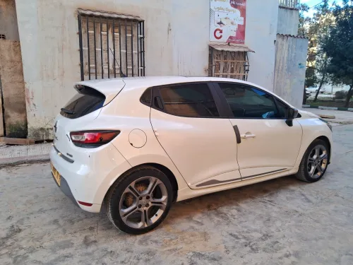 Renault Clio 4 2018 GT Line +