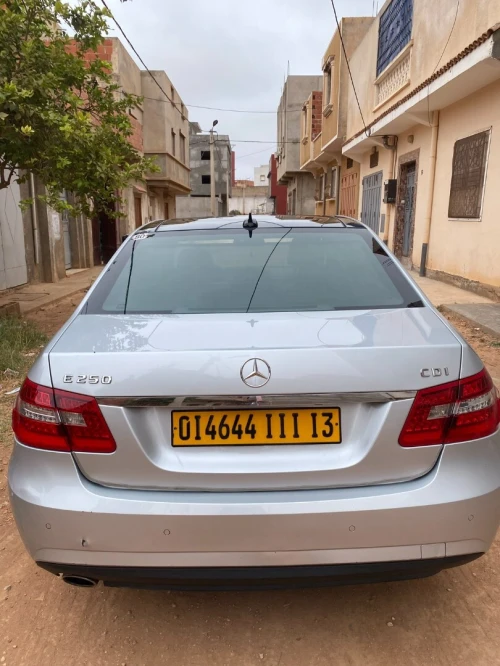 Mercedes Benz E250 2011 