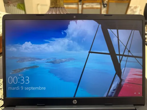 Hp i3 11 éme génération avec bon achat et ventilateur 