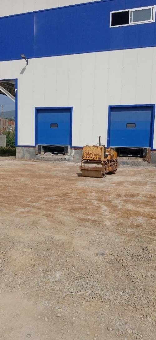 compacteur D30 cilndre Location للكراء 
