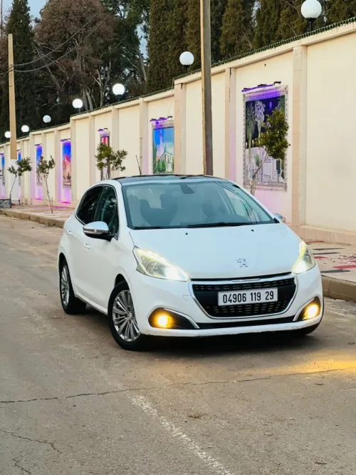 Peugeot 208 2019 Allure Facelift