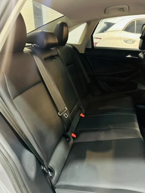 Volkswagen Jetta 2020 Carat
