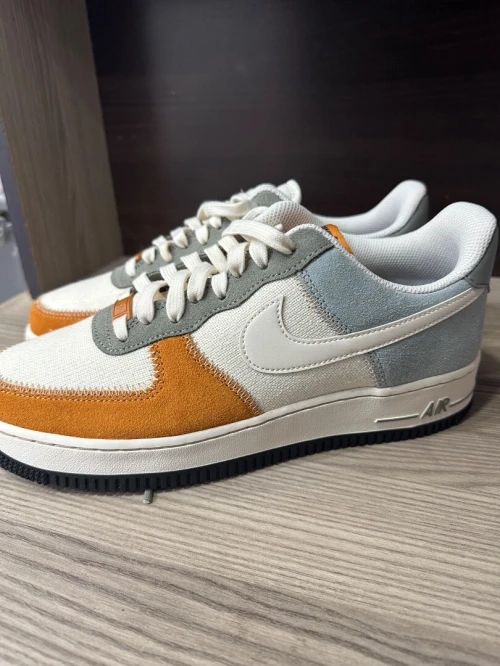Nike air force1 07 lv08 pointure42 orignal 