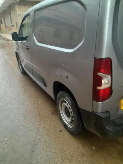 Fiat Doblo 2024 Doblo 2 place