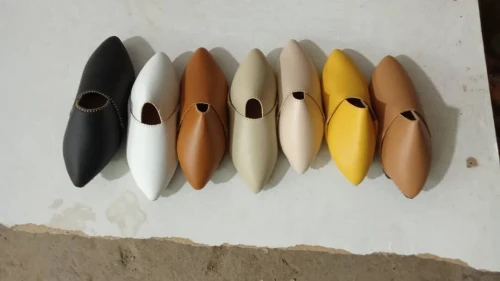 babouche en grosبليغة