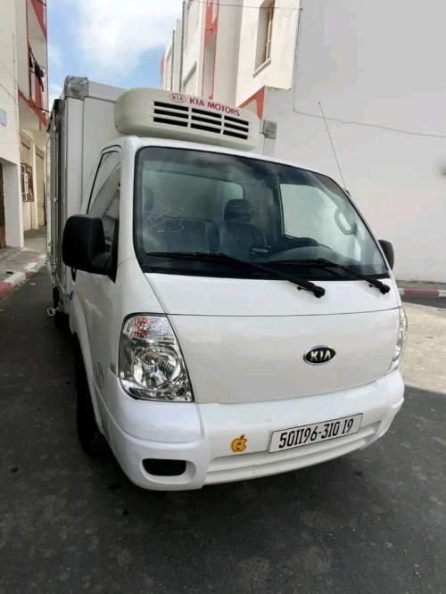 Kia k2700 farigo Kia k2700 farigo 2010