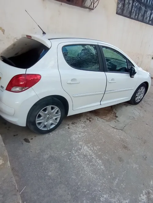 Peugeot 207 2012 207
