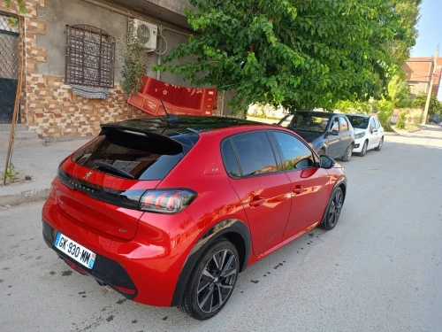 Peugeot 208 2022 GTi