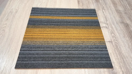 Moquette en dalle 50x50cm, revêtement sol