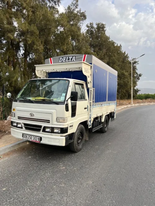 Daihatsu Delta 2003 