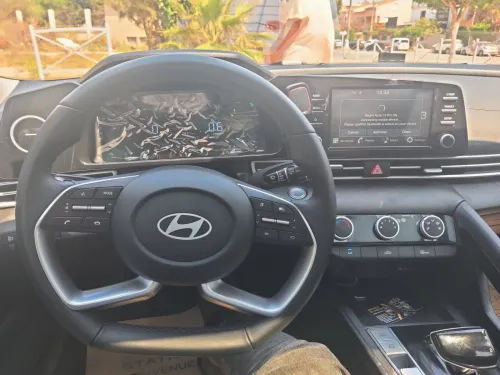 Hyundai Elantra 2025 GLX ELIT