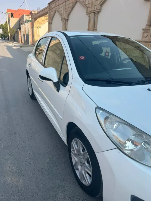 Peugeot 207 plus 2013 