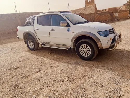 Mitsubishi L200 2012 Doube cabine Evolution