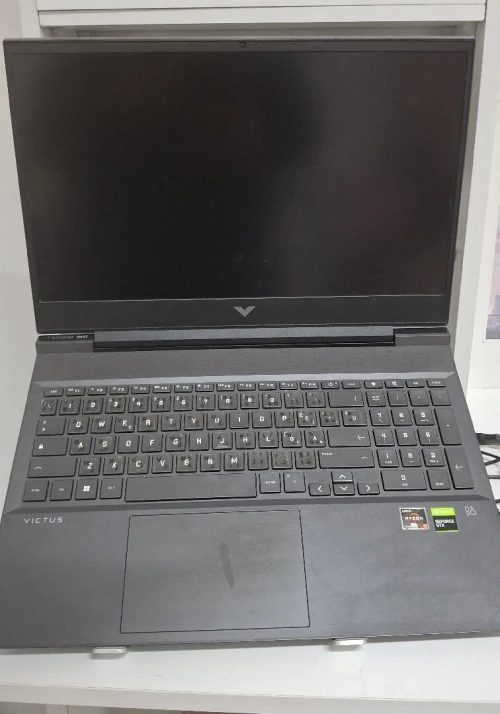 HP Victus 16 Ryzen 5 5600H, 16Go RAM, 512Go SSD, GTX 1650, Windows 11 Pro