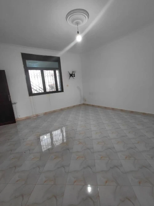 Location Appartement Niveau de villa F2 Oran Es senia