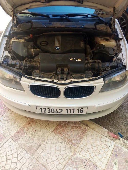 BMW Série 1 2011 Urban