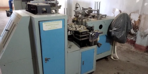 Machine a gobelet