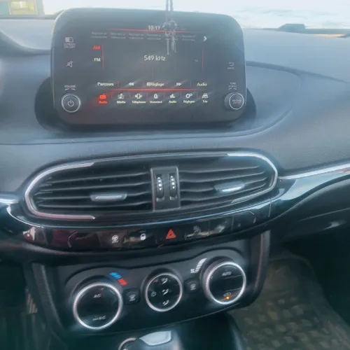 Fiat Tipo Hatchbak 2024 Life