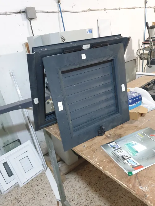fenetre aluminium et pvc et veranda fabrication et réparation 