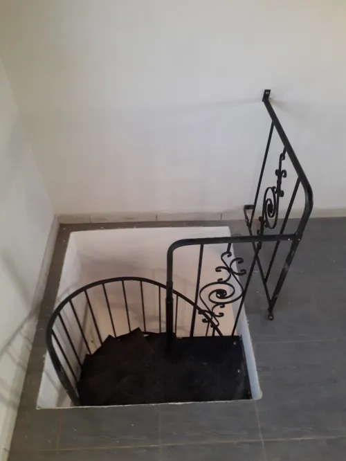 escalier colimaçon ou spirale métal
