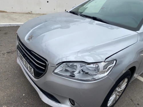 Peugeot 301 2013 Allure