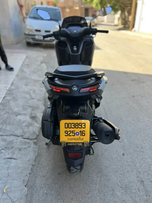 Yamaha Nmax 2025
