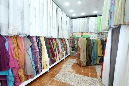 Ameublement, rideaux et le linge de maison