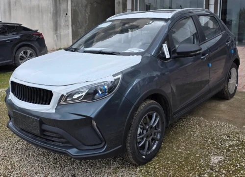 Geely Livan x3 pro manuel 2026 Manuel avec toit