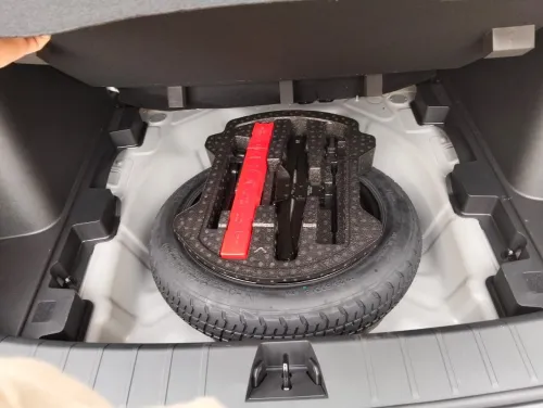 Geely Coolray 2026 