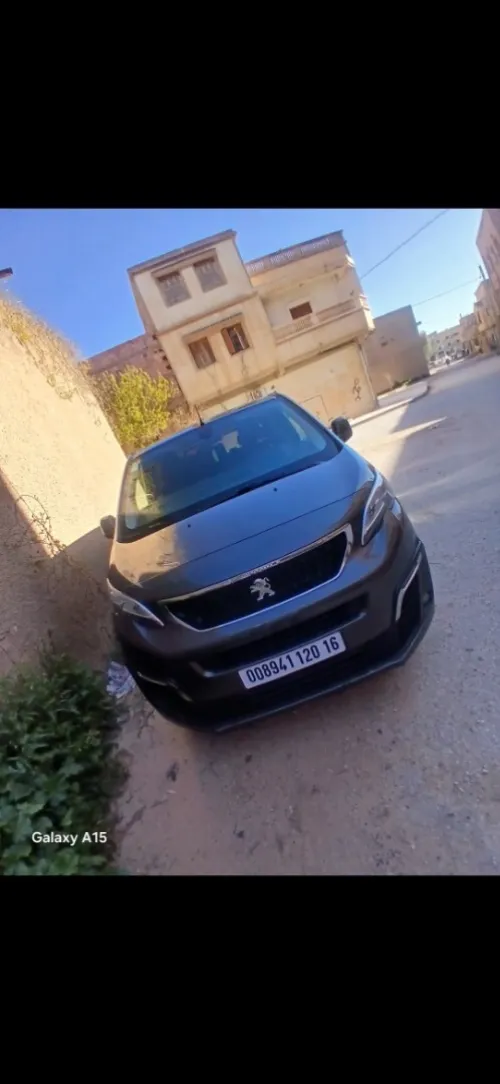 Peugeot Expert 2020 Expert 5