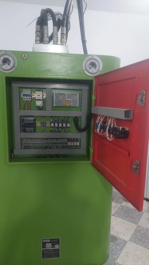 Chargeur sylicone de machine dinjection
