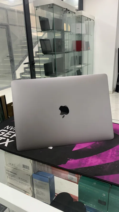 MacBook Pro 13 pouces 2019