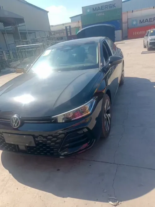 Volkswagen Passat 2025 Dragon 