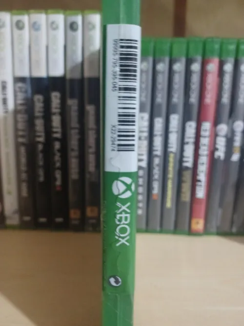 Cd FIFA 23 sous blister xbox series x