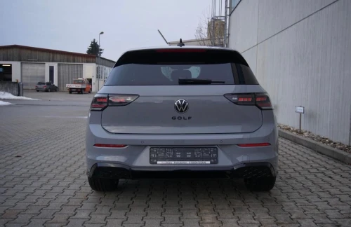 Volkswagen Golf 8 2026 R-Line