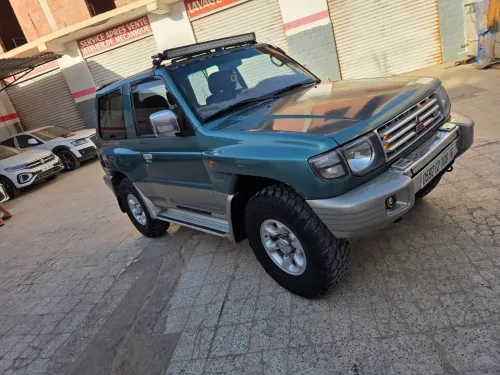 Mitsubishi Pajero Sport 2000 Pajero courte