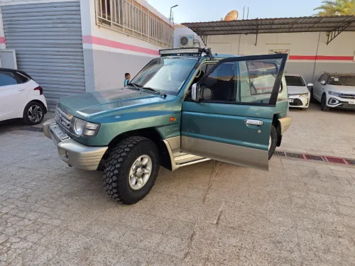 Mitsubishi Pajero Sport 2000 Pajero courte