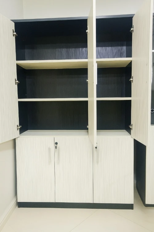 ARMOIRE ERABLE 03 PORTES
