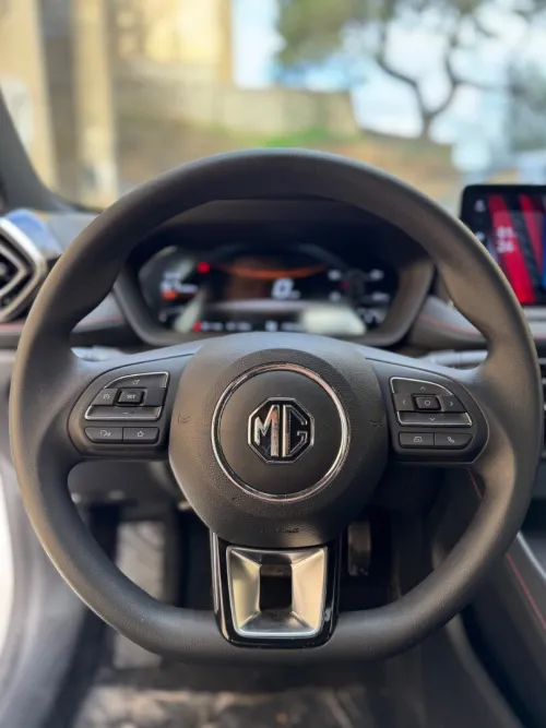 MG 5 2025 180 Dvvt